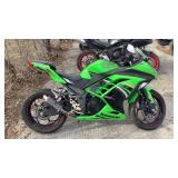 Kawasaki Ninja Special Edition JKAEX8A13EA000352 Kawasaki Ninja Special Edition JKAEX8A13EA000352