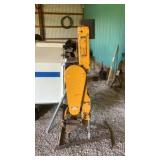 Danuser 3Pt PTO Post Driver Mod MD-6 S/N 007836 Danuser 3Pt PTO Post Driver Mod MD-6 S/N 007836