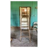 Wood Ladder 6' Wood Ladder 6'