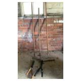 Loppers, shoe, rake Loppers, shoe, rake