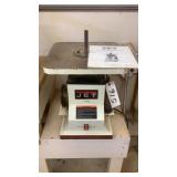 Jet JBOS-5 Benchtop Oscillating Spindle Sander Jet JBOS-5 Benchtop Oscillating Spindle Sander
