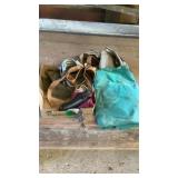 Tool Pouch, Blanket, knee Pads, Etc Tool Pouch, Blanket, knee Pads, Etc