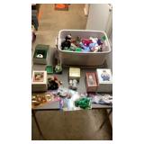 Beanie Babies, Precious Moments, Snow