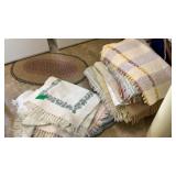 Throw Rugs