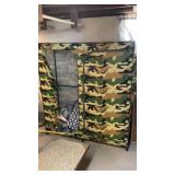 Cameo Hunting Cloths Holder and Misc Blankets and Cameo Hunting Cloths Holder and Misc Blankets and