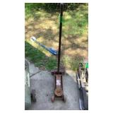 Floor Jack 2 Ton? Floor Jack 2 Ton?