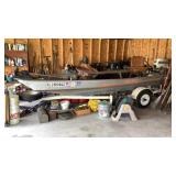 1981 Bass Tracker fishing boat has Johnson 25 HP 1981 Bass Tracker fishing boat has Johnson 25 HP
