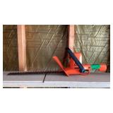 Black & Decker Hedge Trimmer 16'