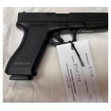 Glock Model 22 .40 Cal S/N BHX778 Glock Model 22 .40 Cal S/N BHX778
