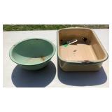 Granite Ware Bowl and Tub Granite Ware Bowl and Tub