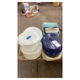 Granite Roaster, Plastic Ware, Platters & Place Ma