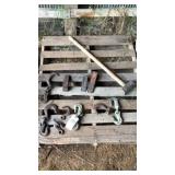 Chain Hooks, Splitting Wedges, Sledge Hammer