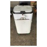 Nesco Roaster w/ Cabinet
