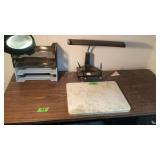 5 drawer desk w/contents in & on it