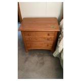 End Table 26ï¿½ W x 16ï¿½ D x 24ï¿½ T