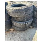 Tires LT225/75R16