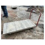 HEAVY DUTY FLAT DOLLY ON CASTERS
