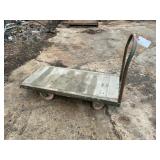 HEAVY DUTY FLAT DOLLY ON CASTERS