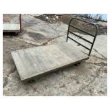 HEAVY DUTY FLAT DOLLY ON CASTERS