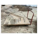 HEAVY DUTY FLAT DOLLY ON CASTERS