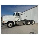 2000 Freightliner FLD120 Truck, 577,500 Miles,