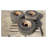 6 bushing batwing tires and wheels Location