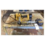 DeWalt Grease Gun with Battery and Charger
