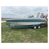 Fourwinns boat  and Trailer HAS TITLE BOAT DOESNT