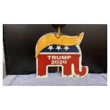 Trump 2020 tin sign