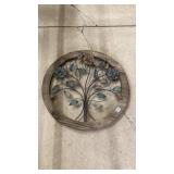 28ï¿½ round metal/wood decor
