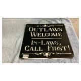 Outlaws welcome tin sign15?x15?