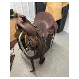 Horse Saddle (Pete Sager), comes with saddle bags,