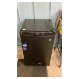 Danby designer mini refrigerator