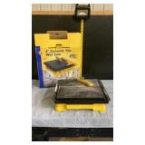 4ï¿½ Ceramic tile wetsaw