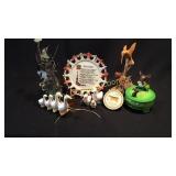 Decorative items 10 pcs. 1 is a music box