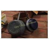 2 Granite pans some chips