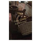 6 Glasses , 3 Baskets & Paper Towel Holder