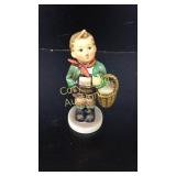 1975-60 Hummel Village Boy Hum 51 5" t