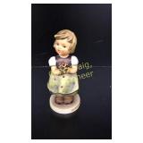 Hummel Goebel 257 For Mother