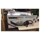 New in Box Worx Trivac