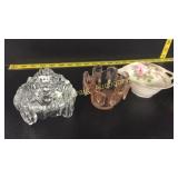 Assorted pieces glass, porcelain