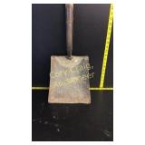 Square Shovel