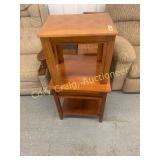 Pair Of Matching End Tables and 2 End Tables &