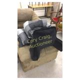 Queen Size Comforter Bed Sheet Sham Black Pillow