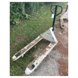 Pallet jack