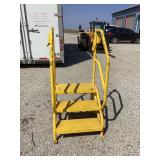 Metal Three-Step Ladder with Handrails