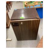 Ge Mini refrigerator