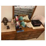 Contents Of Dresser