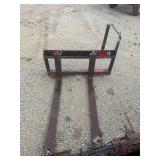 Quick attach Forks Location Edinburg IL Contact Cody 217-820-1426