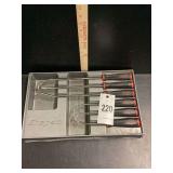 Snap-on Pick and Hook Set with Storage Tray